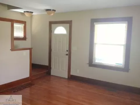 1139 Maple St, Lansing, MI 48915 photo 2