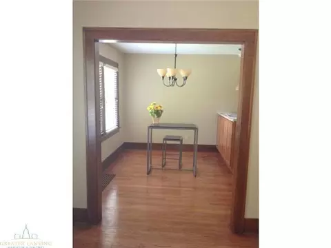 1139 Maple St, Lansing, MI 48915 photo 5