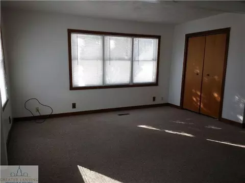 1636 Bliss, Haslett, MI 48840 photo 2