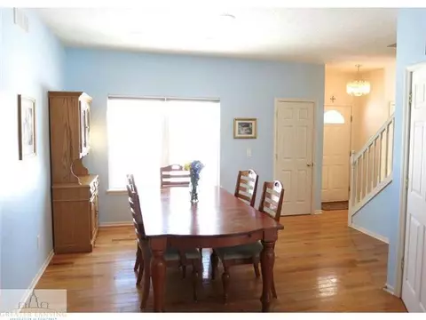 11320 Dunmaglas Dr, Bath, MI 48808 photo 3