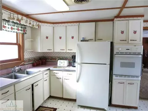 12927 Airport Rd, Dewitt, MI 48820 photo 5