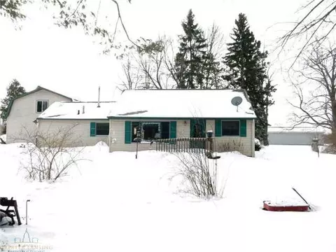 12927 Airport Rd, Dewitt, MI 48820 photo 3