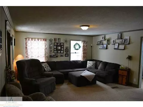 11780 Herbison, Eagle, MI 48822 photo 3