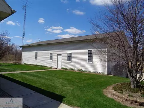 7607 Williams Rd, Lansing, MI 48911 photo 23