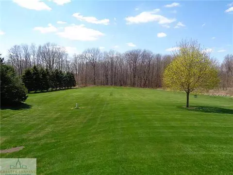 7607 Williams Rd, Lansing, MI 48911 photo 22
