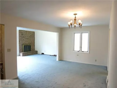 5587 Marsh Rd, Haslett, MI 48840 photo 15