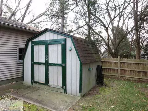 5587 Marsh Rd, Haslett, MI 48840 photo 6