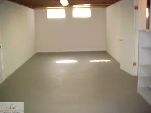 1959 Maple St, Holt, MI 48842 photo 13