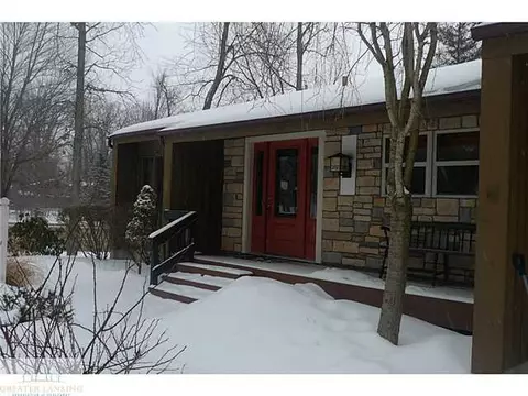 1211 Ascot Pl, Haslett, MI 48840 photo 2