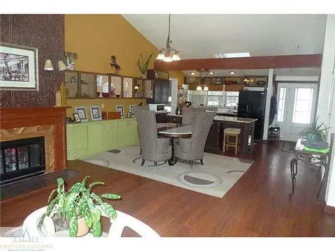 1211 Ascot Pl, Haslett, MI 48840 photo 4