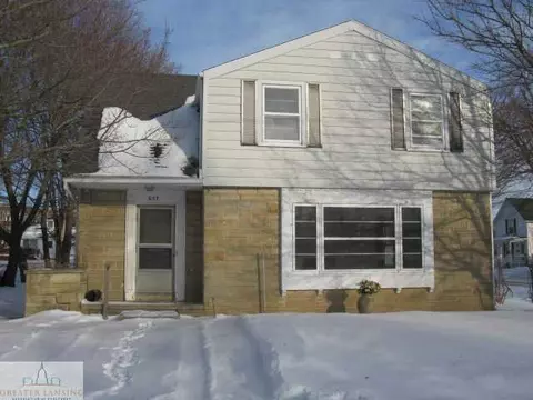 657 Spring St, Grand Ledge, MI 48837 photo 1