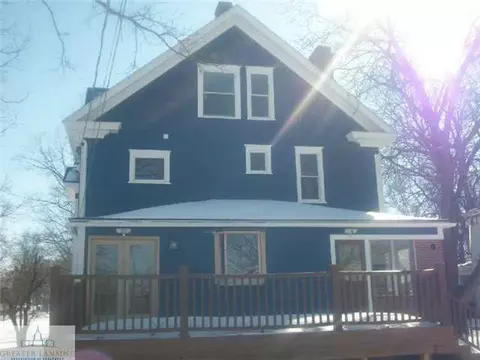 229 E Maple, Mason, MI 48854 photo 2