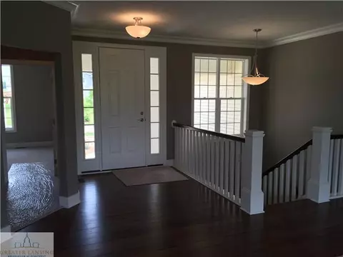 3637 Winborn Dr, Dewitt, MI 48820 photo 2