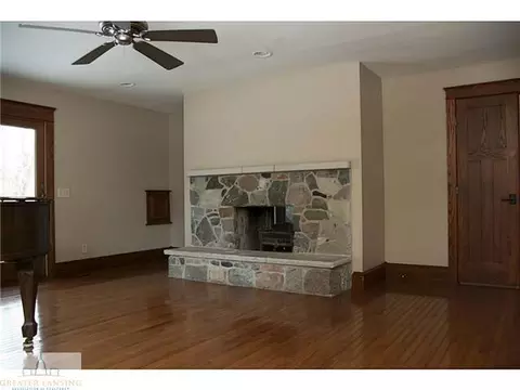 4576 Comanche, Okemos, MI 48864 photo 8