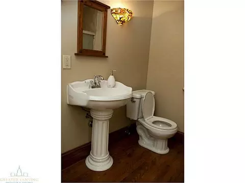 4576 Comanche, Okemos, MI 48864 photo 22