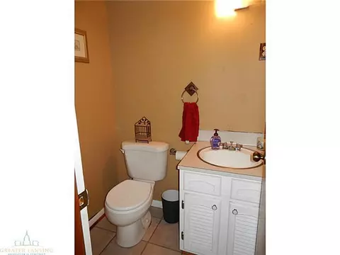 5593 Cornell, Haslett, MI 48840 photo 18