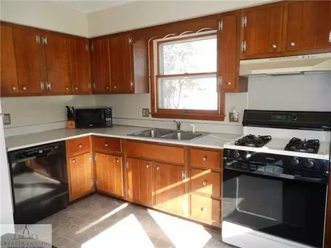 5593 Cornell, Haslett, MI 48840 photo 7