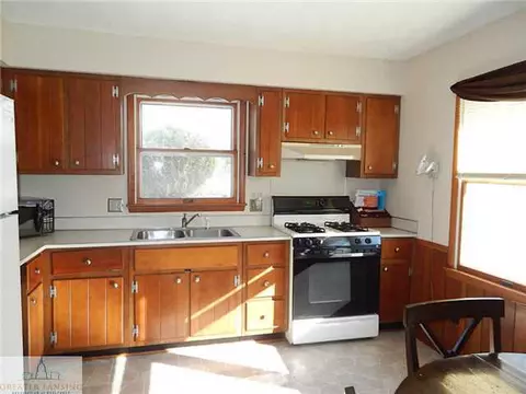 5593 Cornell, Haslett, MI 48840 photo 9