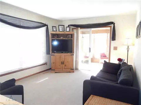 5593 Cornell, Haslett, MI 48840 photo 3