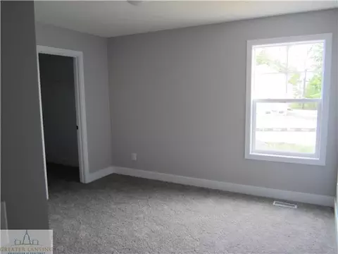 1601 Sanborn Dr, Dewitt, MI 48820 photo 11
