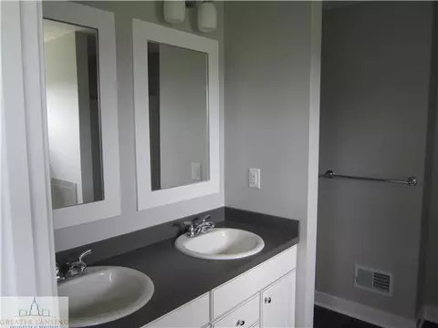 1601 Sanborn Dr, Dewitt, MI 48820 photo 8