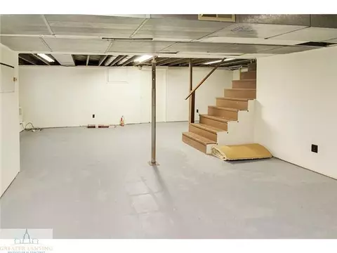 5699 Shaw, Haslett, MI 48840 photo 20