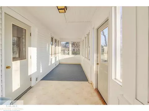 5699 Shaw, Haslett, MI 48840 photo 22