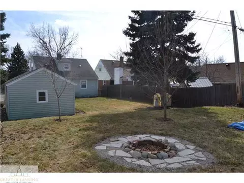 2000 Cooper, Lansing, MI 48910 photo 3