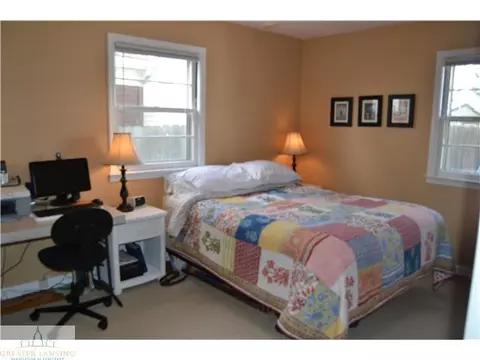 2000 Cooper, Lansing, MI 48910 photo 11
