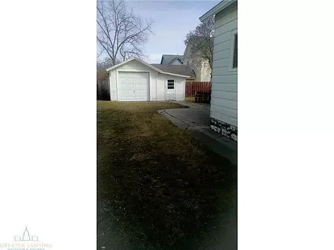731 E Shiawasse, Lansing, MI 48912 photo 3