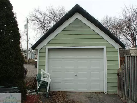 115 Kipling Blvd, Lansing, MI 48912 photo 3