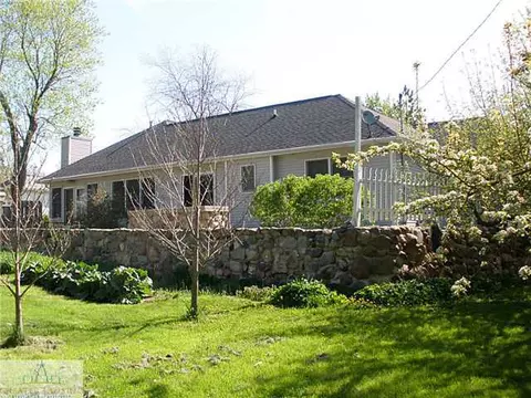 142 E High, Ovid, MI 48866 photo 4
