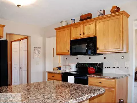 3410 Win Mil Dr St, Saint Johns, MI 48879 photo 8