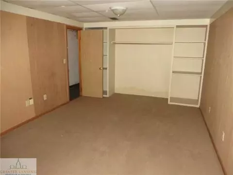 2817 Cooley Dr, Lansing, MI 48911 photo 13
