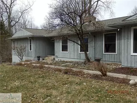5525 E Clark Rd, Bath, MI 48808 photo 2