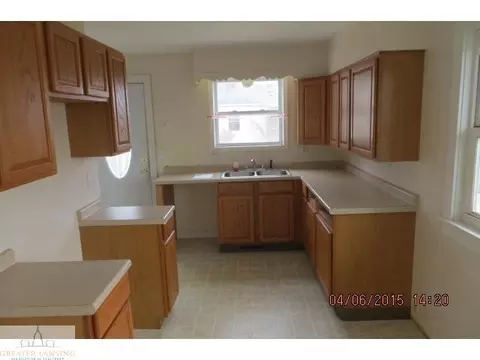 1710 Krouse Rd, Owosso, MI 48867 photo 3
