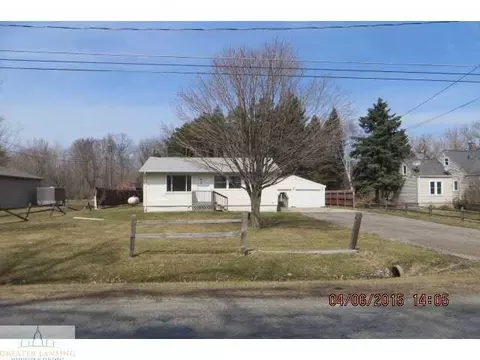 1710 Krouse Rd, Owosso, MI 48867 photo 1