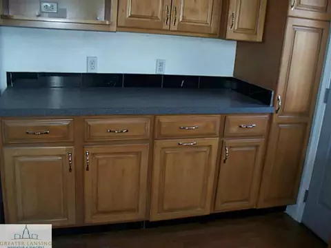 4400 Lowcroft, Lansing, MI 48910 photo 13
