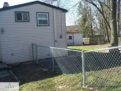 4400 Lowcroft, Lansing, MI 48910 photo 7