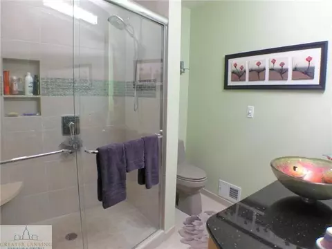 704 Lehigh Dr, Dewitt, MI 48820 photo 16