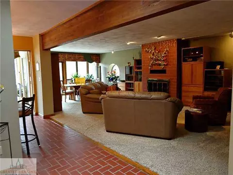 704 Lehigh Dr, Dewitt, MI 48820 photo 3