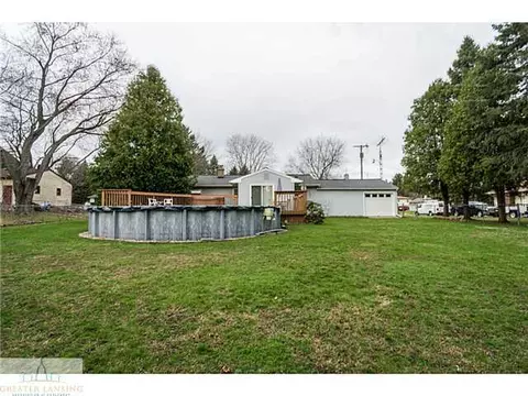 2836 Memory Ln, Lansing, MI 48911 photo 25