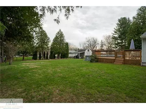 2836 Memory Ln, Lansing, MI 48911 photo 24