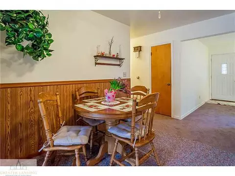 2836 Memory Ln, Lansing, MI 48911 photo 8