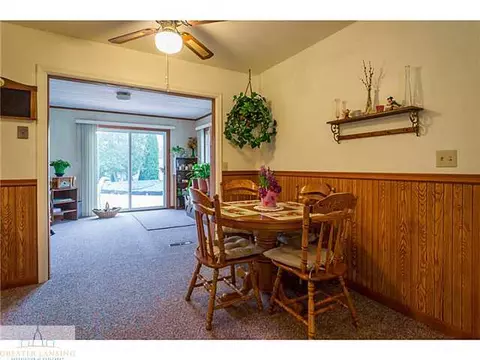 2836 Memory Ln, Lansing, MI 48911 photo 9