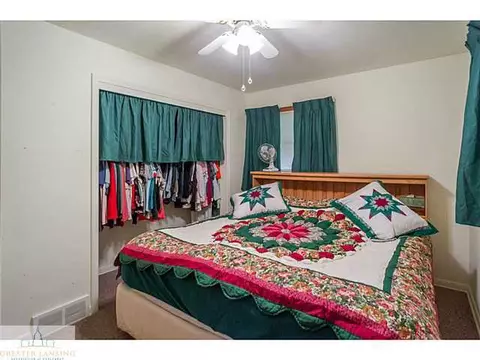 2836 Memory Ln, Lansing, MI 48911 photo 12