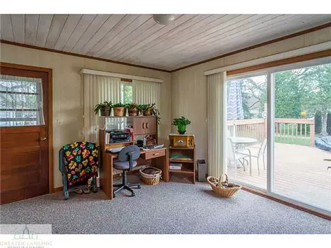 2836 Memory Ln, Lansing, MI 48911 photo 19