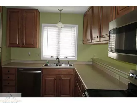 3945 E Sunwind Dr, Okemos, MI 48864 photo 6