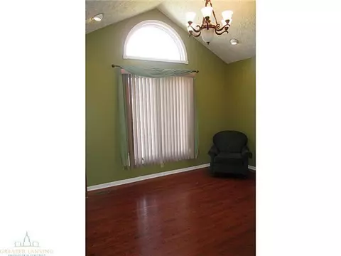 3945 E Sunwind Dr, Okemos, MI 48864 photo 4