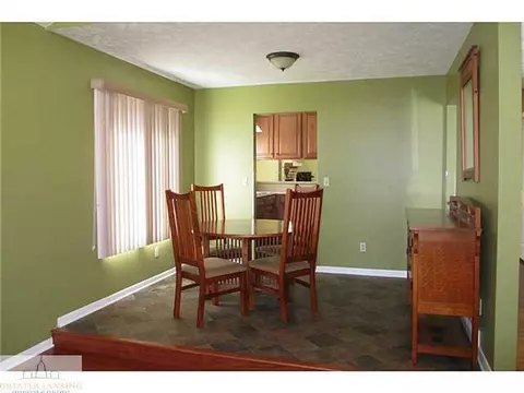 3945 E Sunwind Dr, Okemos, MI 48864 photo 3